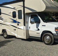 24' Winnebago Minnie Winnie