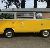 1977 Volkswagen T2 Westfalia - "Chula"