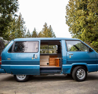 Cozy Heated Cabin on Wheels - Toyota 1985 Camper Van "Space Cruiser"