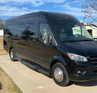 2022 Ultimate Coach Sprinter