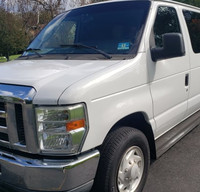 15-Passenger Van - Ford E350 XLT Super Duty