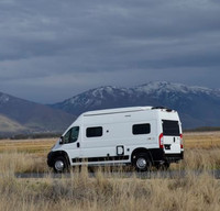 Free Paddle Board w/rental! 100 Miles free/day! 18+MPG. Stocked Kitchen