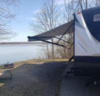 2020 MPG Ultra Lite - Rear Living - King Bed!