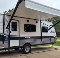 2022 Jayco Jay Feather
