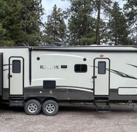 2016 Crossroads RV Rezerve
