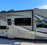 Great 2017 Class C RV Motorhome, Miles Included, Sleeps 11
