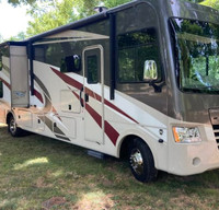 Sir Sleeps-a-Lot 2019 Forest River Coachmen Mirada M35BH Bunkhouse