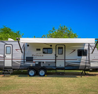 Beautiful Family Travel Home with All Needed Supplies