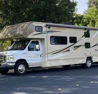 2019 Winnebago Minnie Winnie 31G Bunkhouse