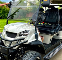 RV Queen's 2023 Venom 6 Seater Golf Cart