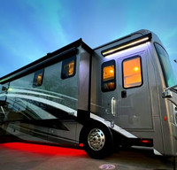 RV Queen's New 2023 Tag Axle Diesel Pusher, Bunks, 2 Full baths "Teddy"