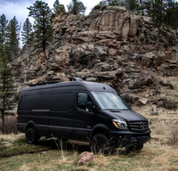 Mercedes-Benz "Iron Horse" Sprinter 2500 4x4