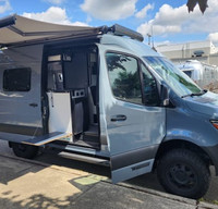 2023 Winnebago Revel 4x4 Family Fun Sleeps 4, 4 seatbelts
