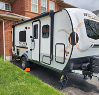 Adventure-Ready GeoPro 19FD — Lightweight, Modern, and Cozy!