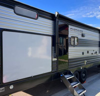 Brand New 2022 Forest River Cherokee Bunkhouse