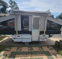 2003 Coleman Taos tow behind pop-up