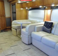 2012 Monaco Vesta 36 foot air ride