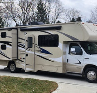 Roomy 2021 Winnebago Minnie Winnie