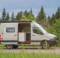Vaquera 2022 4WD Sprinter 144