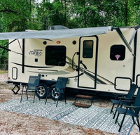 The Roaming Rockwood!