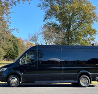 2024 Ultimate Toys Ultimate Coach w/bathroom! Amazing Sprinter seats 10!