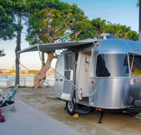 like new 2023 Airstream Bambi 16ft sleeps 4