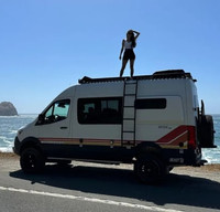 Rufus: Storyteller Overland Beast MODE 4x4