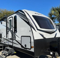 LAKE LIFE - 2022 Jayco Luxury Travel Trailer with Bunkhouse - Delivery Only
