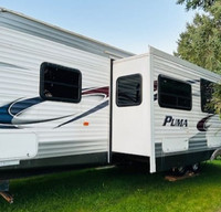 Spacious Family RV Travel Trailer with complete extras