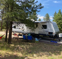 Lone Pine Prowler Bunkhouse