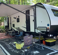 Outdoor lovers! Spacious 8+/ 2020 Surveyor Legend
