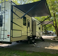 Luxury Camper / 2 Bedroom