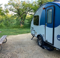 The Tiny Glamper (2023 Helio O2 Brand New!)