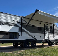 Cheerful 2024 Travel Trailer