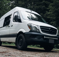 The Lady Luna: Mercedes Sprinter 2500
