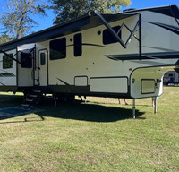 2023 CrossRoads RV Volante 375MD