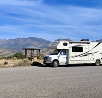RV Rental Based in Albuquerque, NM Sleeps 10