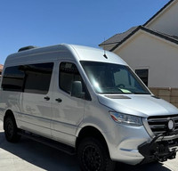 Luxury Off-Road Adventure Van Near Zion National Park