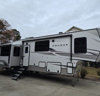 Luxury and Comfort Await – 2024 Keystone Cougar 368MBI - Delivery Only