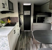2025 Jayco. Sleeps 5-6.