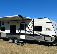 Hideaway RV rentals Fur baby friendly Jayflight 264BH