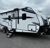 Luxury family "bunky" trailer