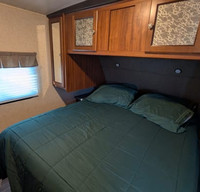 Family camper with bunk bed! *PET FRIENDLY*
