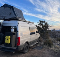 2022 VanCraft Mercedes Benz 2500 4x4