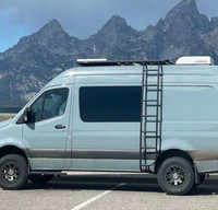 Mercedes 2500 144 4x4 Sprinter Camper Van