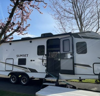Pet Friendly,  Adventure-mobile!