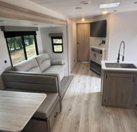 “Happy OC RV” Della Terra 2 bedroom with bunkbeds