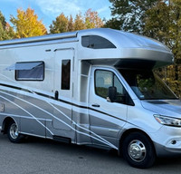 Luxury 2023 Winnebago Navion 24D – Easy to Drive, Sleeps 6, Loaded!