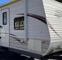 Jayco Jay Flight 32' Sleeps 8-10 people