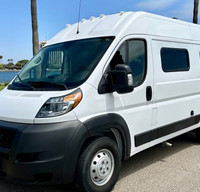 2022 Winnebago Solis Pocket – Built for Off-Grid Travel and Adventure!